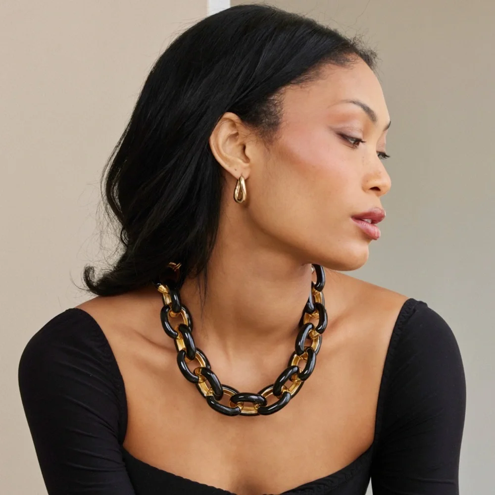 KJL black and gold Enamel chunky link chain